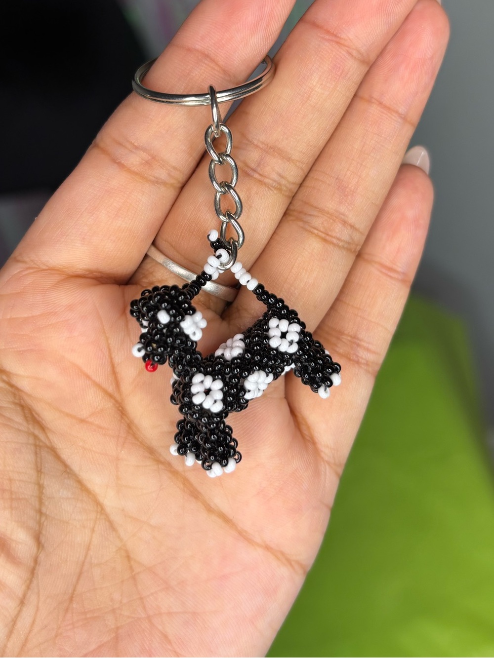 🐩Cute Handmade Beaded Black & White Dog Keychain Artisan Made DGO Mexico🌸